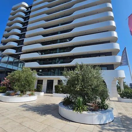 Alezzi Odyssey Mamaia Nord Ii - Parcare Inclusa Apartamento *